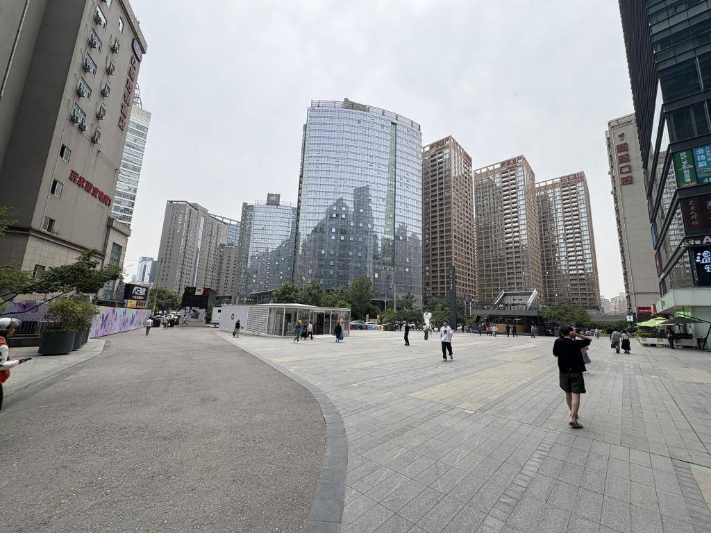 
                        4:3图片